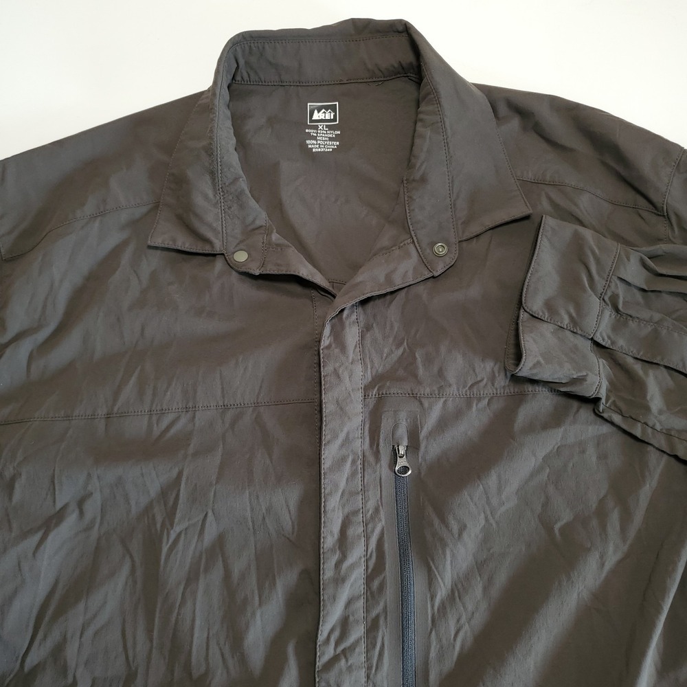 REI Mens XL Gray Snap Long Sleeve Fishing Vented Outdoor Hiking Shirt